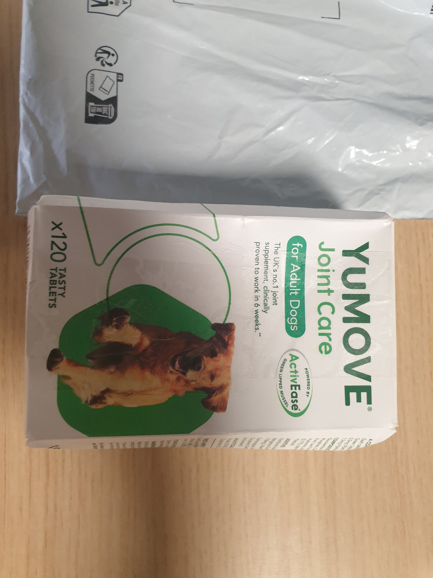 213608 - YUMOVE Shtesë Ushqimore Joint Care për të Rritur për Qen, 120 Tableta