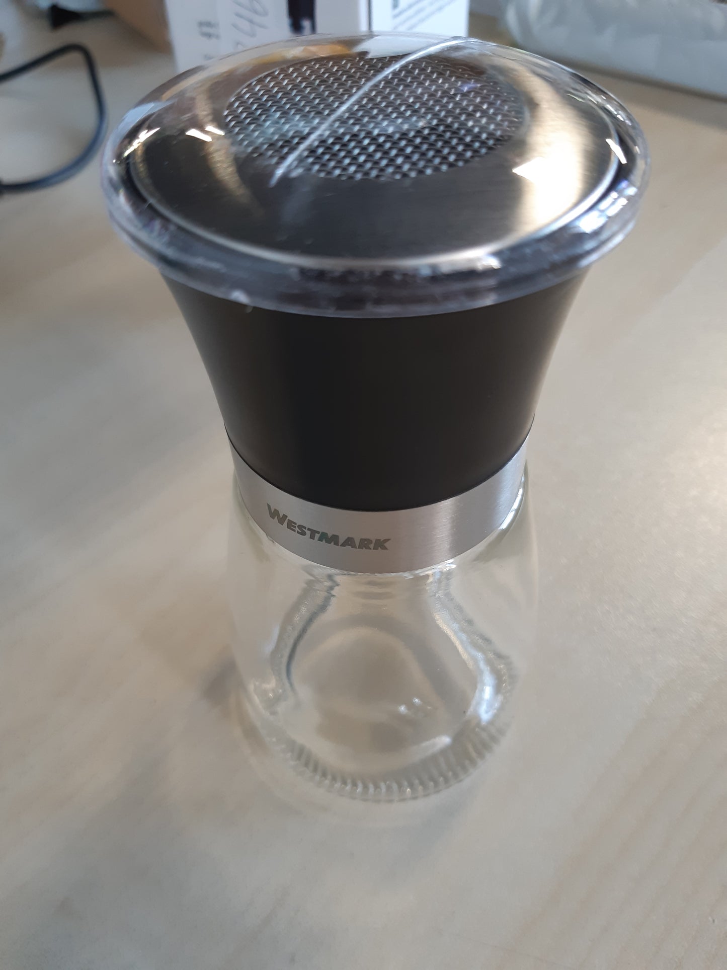 224621 - WESTMARK Enë për sheqer pluhur me kapak aromatik, Kapaciteti: 190 ml, Qelq/Çelik inox/Plastikë, e zezë, Transparente/E zezë/Argjendtë, 69512260