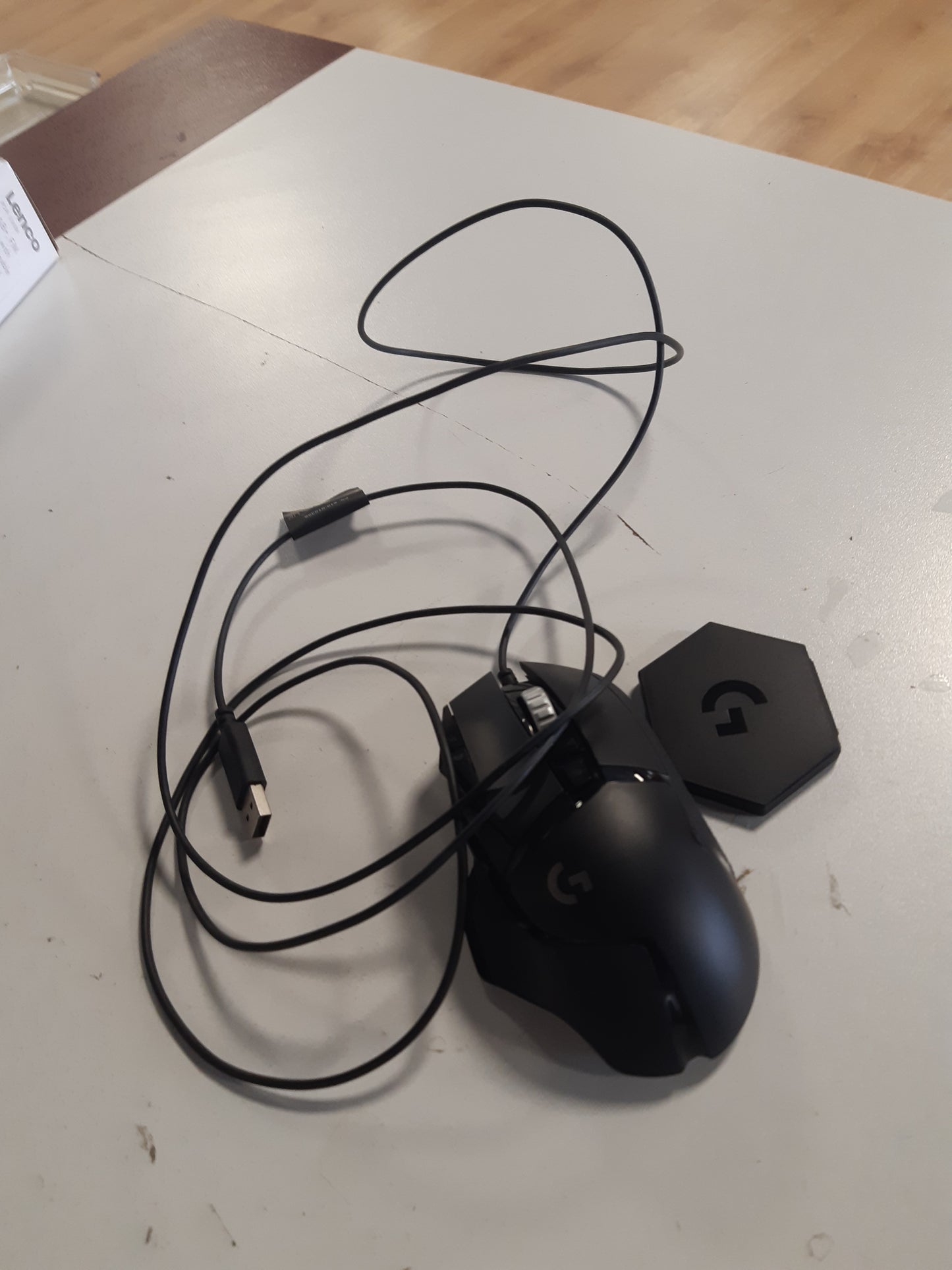 267855 - LOGITECH G G502 Hero Maus lojërash me tela, sensor Hero 25K, 25,600 dpi, RGB, peshë e personalizueshme, 11 butona të programueshëm, memorie e integruar, PC/Mac - i zi