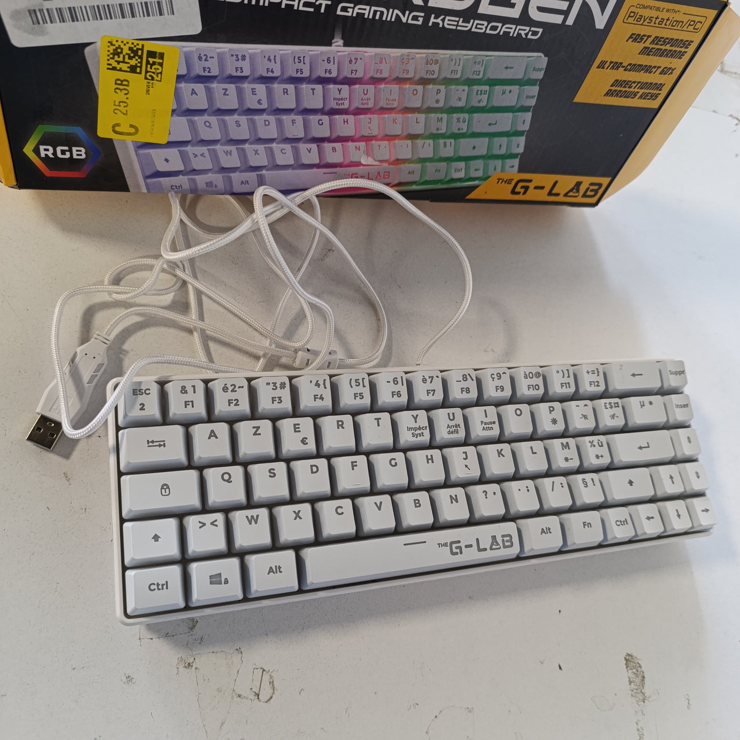 268711 - G-LAB - Keyz Hydrogen, Tastierë Lojërash 60%, AZERTY gjysmë-mekanike me tela, Ndriçim Prapa Shumëngjyrësh - Tastierë Mini e Heshtur Lojërash, Format Kompakt TKL - PC/PS5 (e Bardhë)