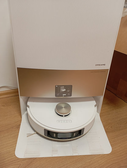 83006 - DREAME Fshesë Robotike L20 Ultra, MopExtend, Heqje Mop, Mopa Ngritëse, Veprimi AI, Fuqia e Thithjes 7000Pa, Stacion Bazë Vetëpastrues, Përshtatshëm për Qilima dhe Dysheme të Forta