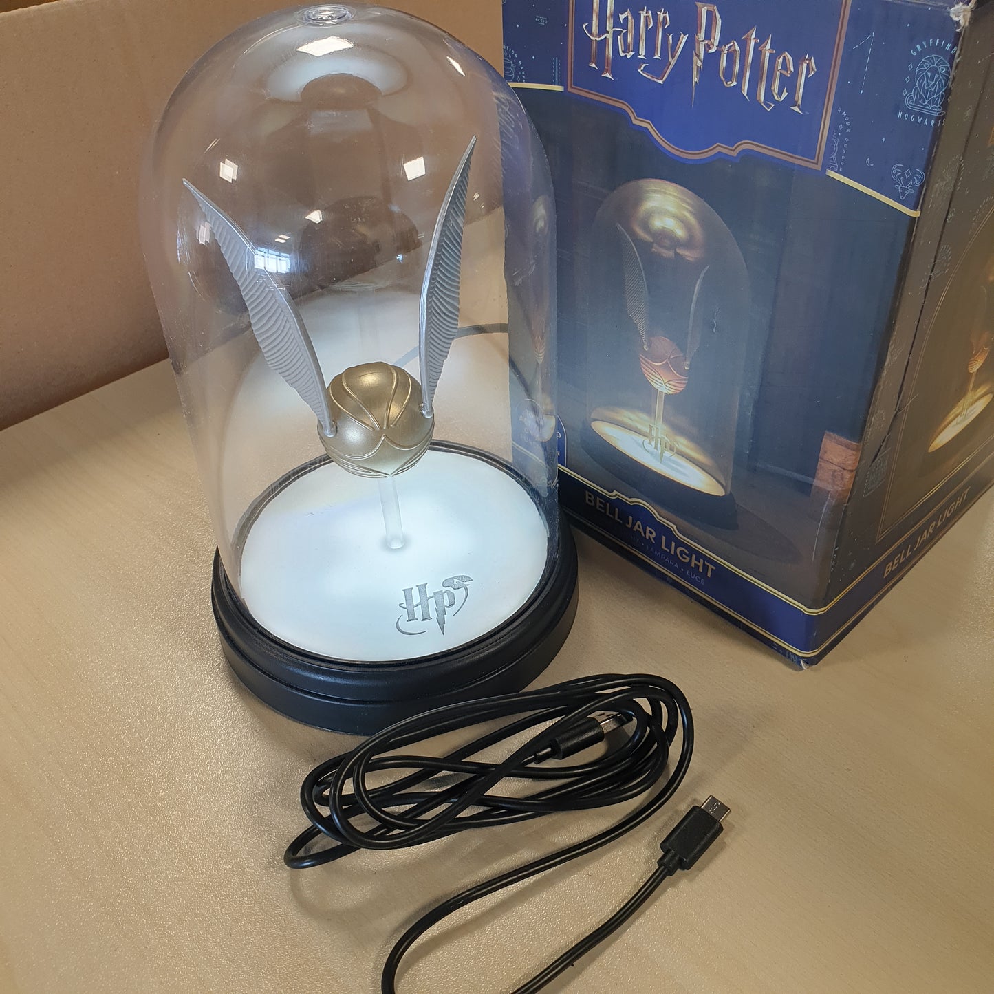 205161 - HARRY POTTER Llambë Levituese Golden Snitch - Llambë Tavoline e Aktivizuar me Prekje, Dekor dhe Dhurata Zyrtare Koleksionuese