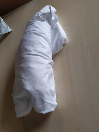 257503 - AMAZON BASICS Çarçaf i montuar 160 x 200 x 30 cm, Mikrofibër Poliester, i Bardhë