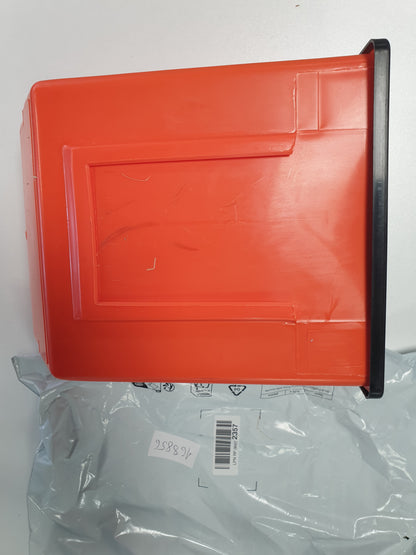 168856 - KERBL Pet - Ushqyes Automatik për Lepuj, i Kuq, Kapacitet 3500ml, 2 Stacione Ushqyerjeje, me Mbulesë, Montim i Lehtë