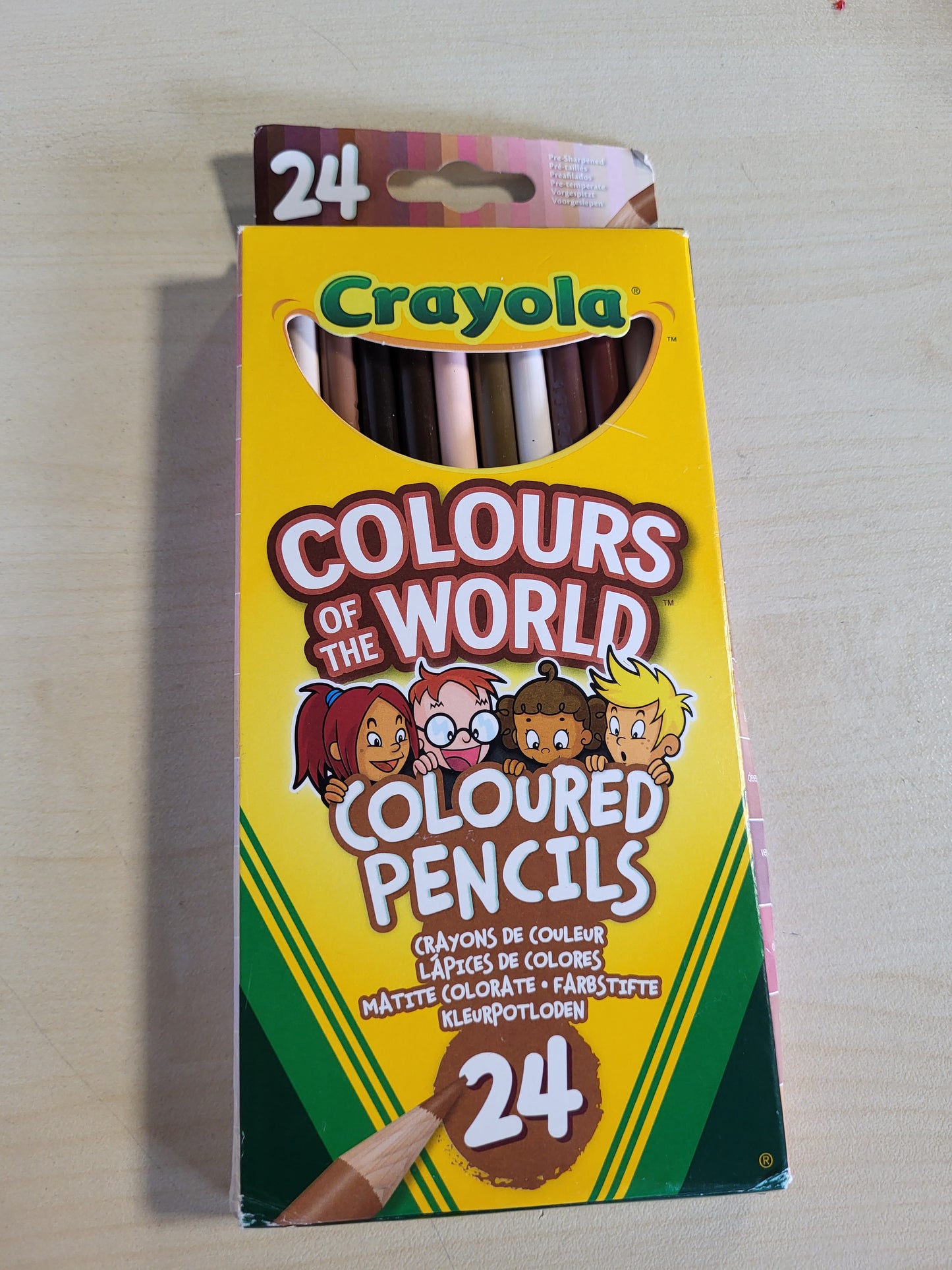 267380 - CRAYOLA Ngjyrat e Botës - Lapsa druri në 24 ngjyra, Shumëngjyrësh, 24 copë