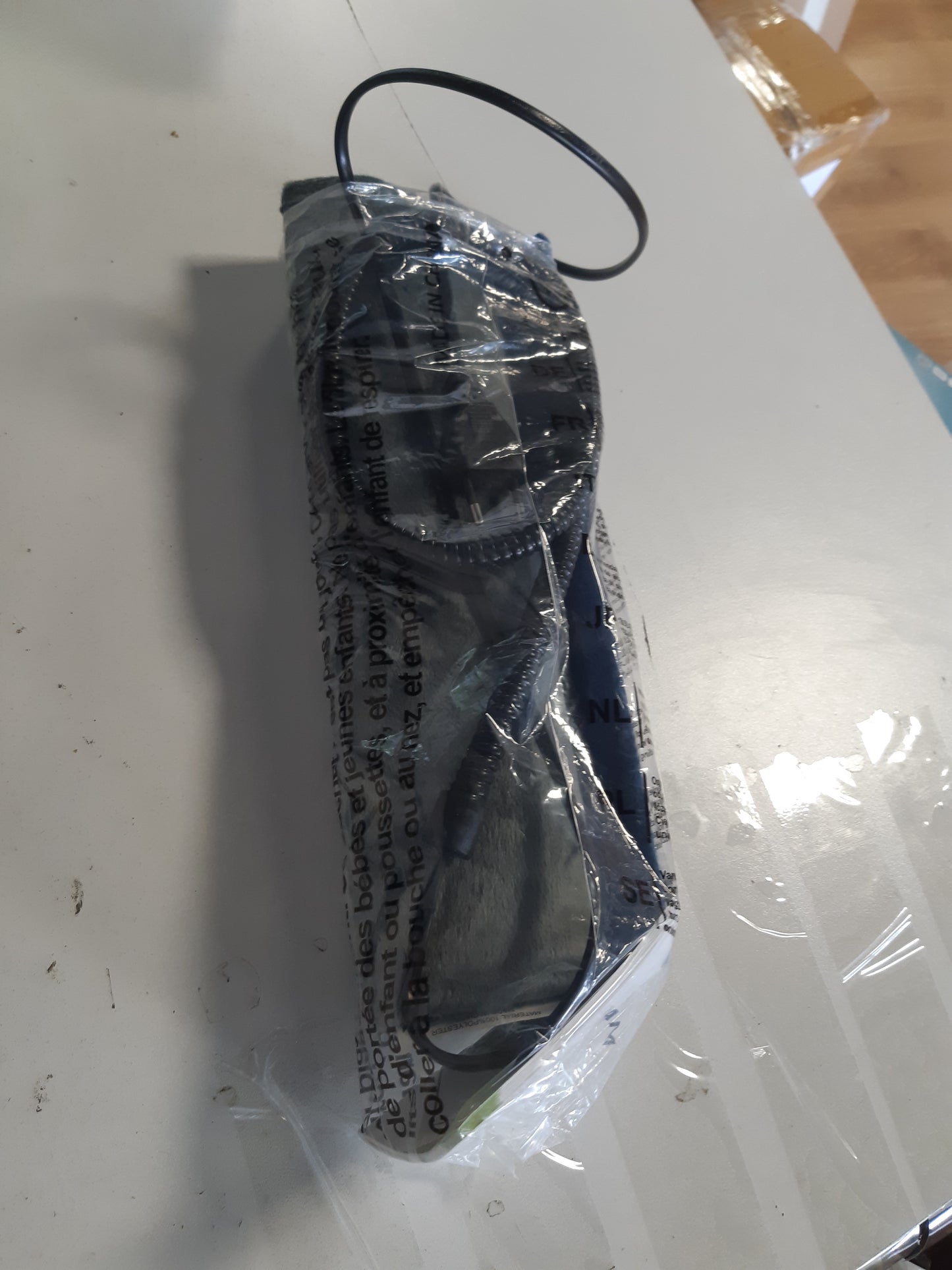 196911 - PECUTE Qilim Ngrohës për Mace dhe Qen 32×40cm, me Dritë Treguese dhe Temperaturë Konstante, Material i Rezistent ndaj Kafshimeve dhe Ujit, Jastëk Ngrohës Batanije
