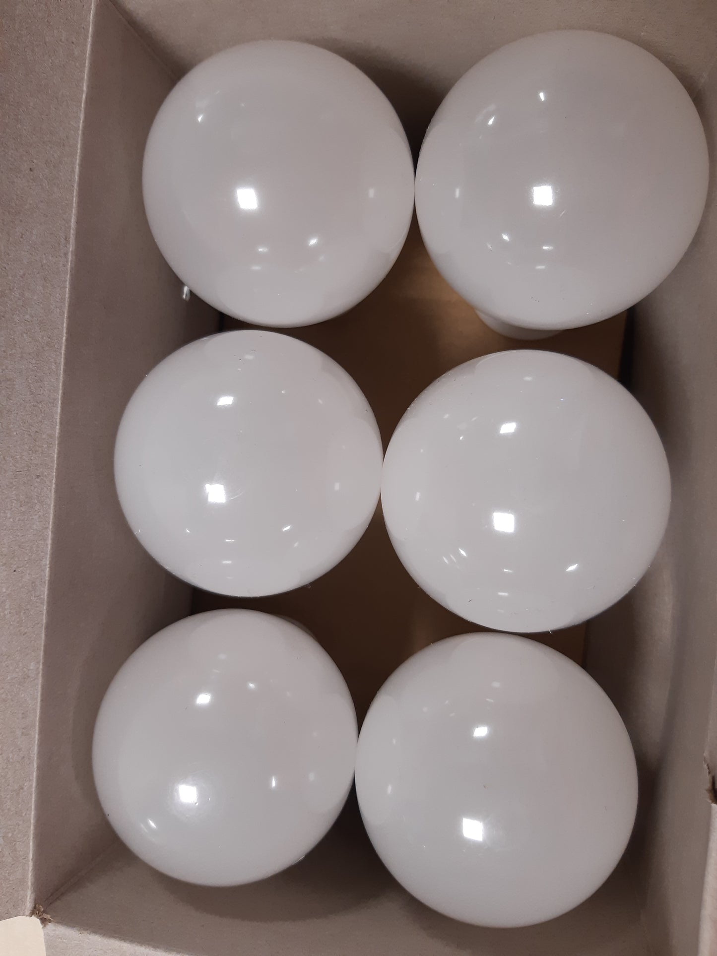 216193 - PHILIPS Pako me 6 llamba LED E27, 100W, e bardhë e ftohtë, pa errësim