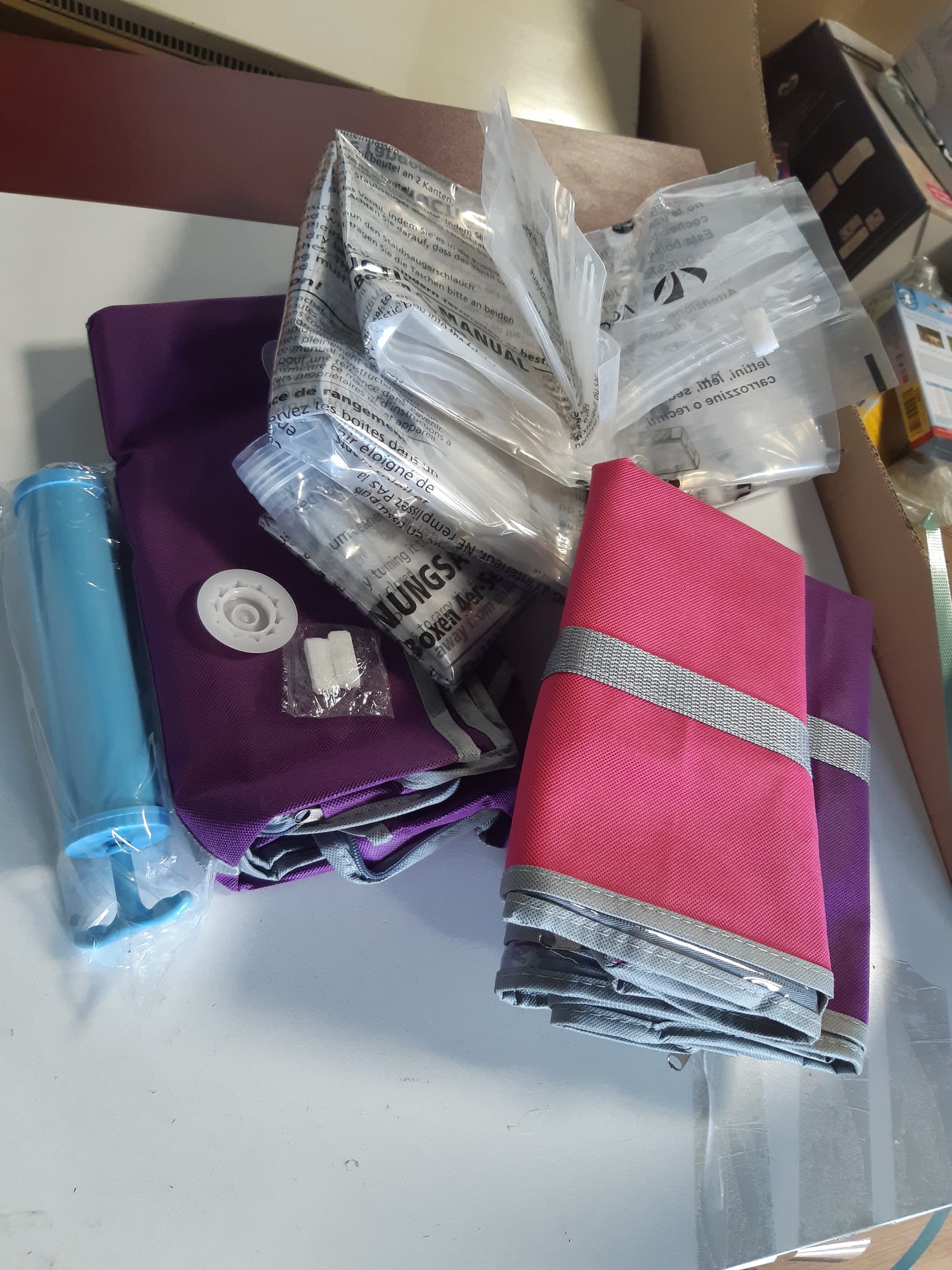 250971 - VOUNOT® Set qesesh me vakum XXL: 4 qese me 4 ndarje (2 të vogla 154L, 2 të mëdha 484L)