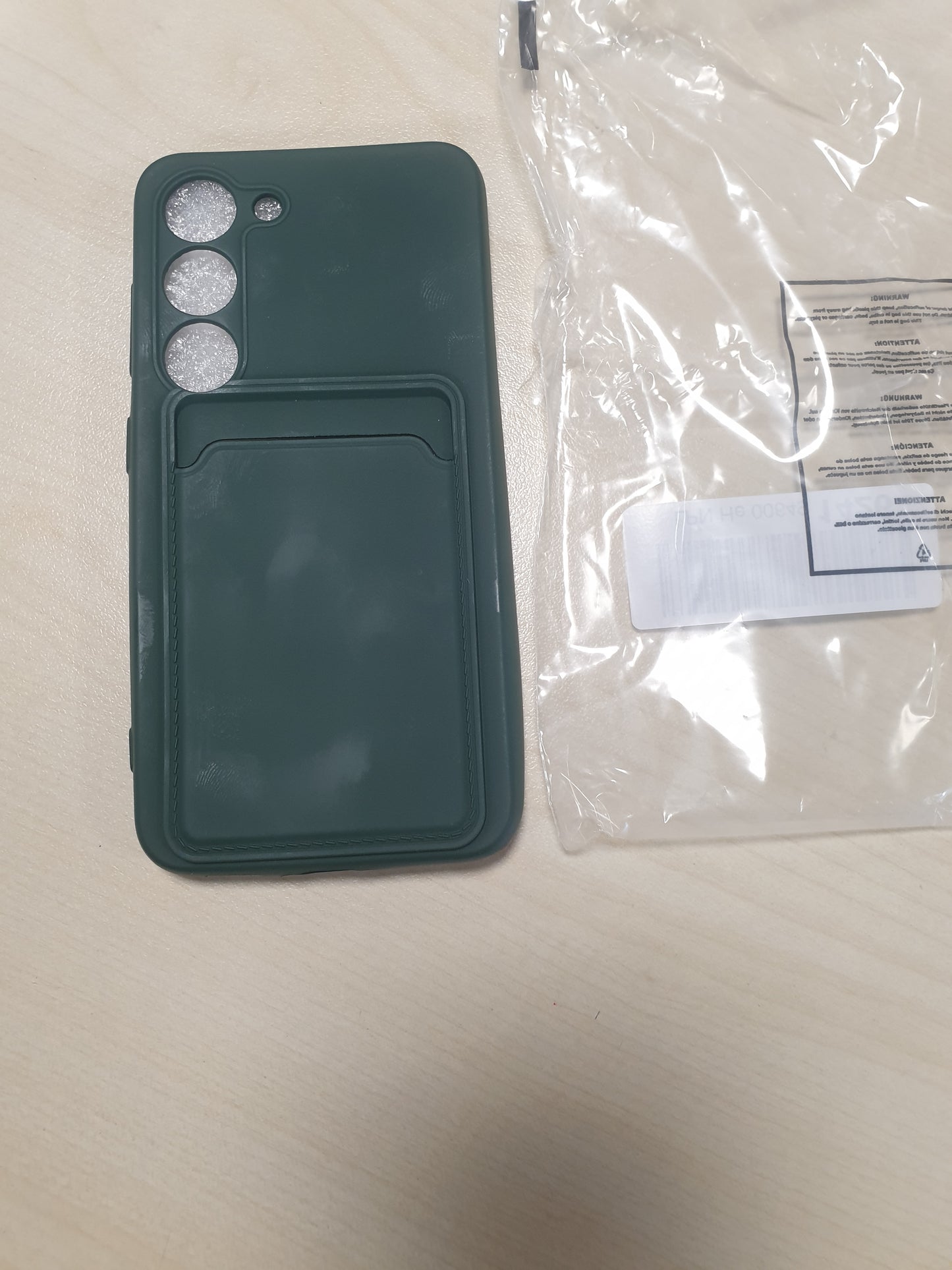 267393 - kwmobile Mbrojtëse telefoni për Samsung Galaxy S23, mbulesë telefoni me vend për kartë, ngjyrë jeshile të errët