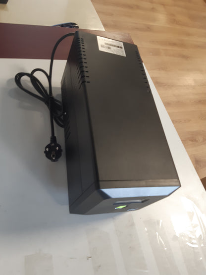 267581 - GREENCELL UPS 1000VA 700W PowerResource me Ekran LCD, UPS me Valë Sinusoide të Pastër, Mbrojtje nga Rrymat e Tepruara, Furnizim me Energji Emergjente për Pajisjet Shtëpiake, USB/RJ45, 4x Schuko