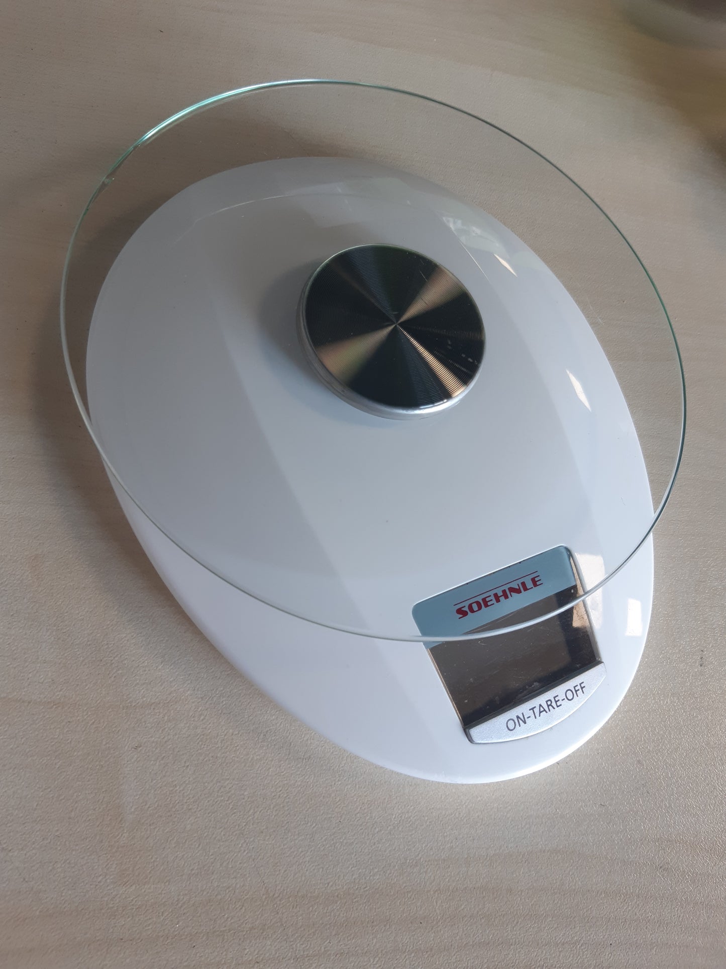 255912 - SOEHNLE Peshore Kuzhine Roma e Bardhë, Kapacitet 5 kg, Ekran LCD, Platformë Peshimi Qelqi, Peshore Dixhitale