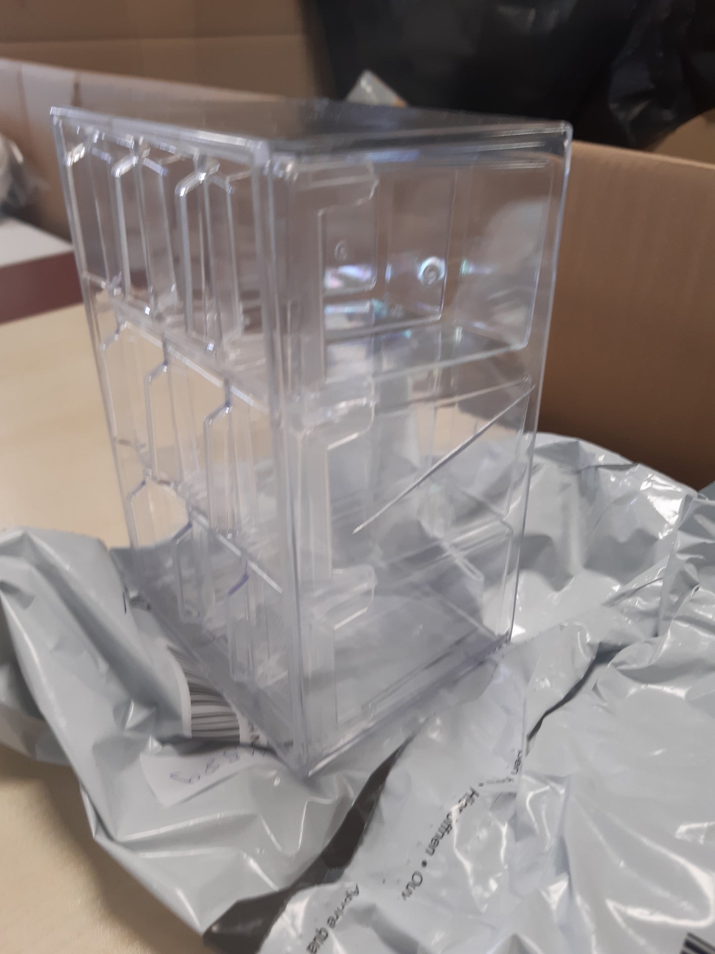 211589 - KUTI RUJTJEJE - Mini Kabinet prej Akriliku me 9 Sirtarë, Organizues Transparent për Artizanat, Kozmetikë, Aksesorë Bizhuterish dhe Artikuj Shkrimesh