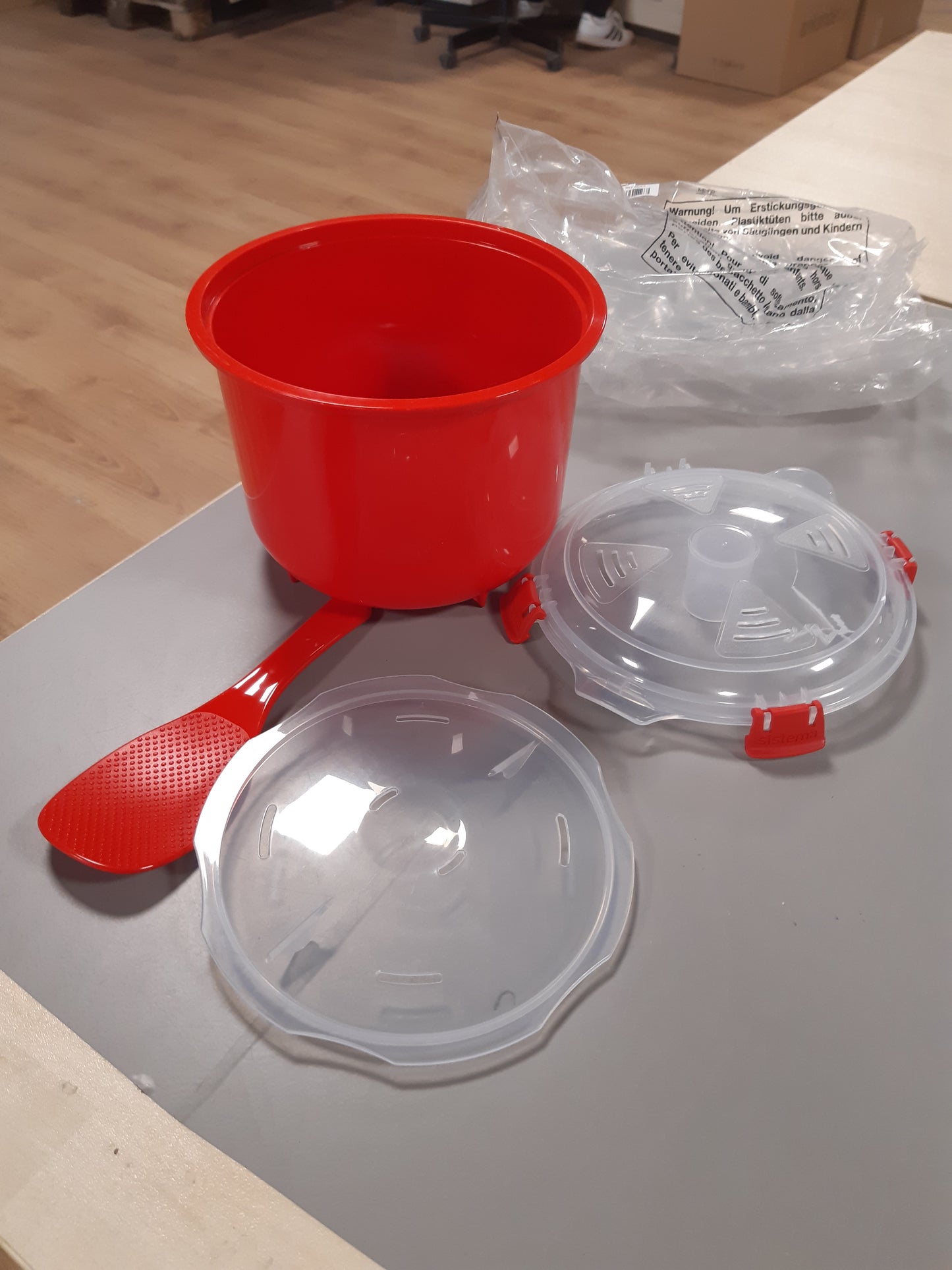257956 - TENXHERE ORIZI me mikrovalë Sistema | 2.6 L | Pa BPA | E kuqe