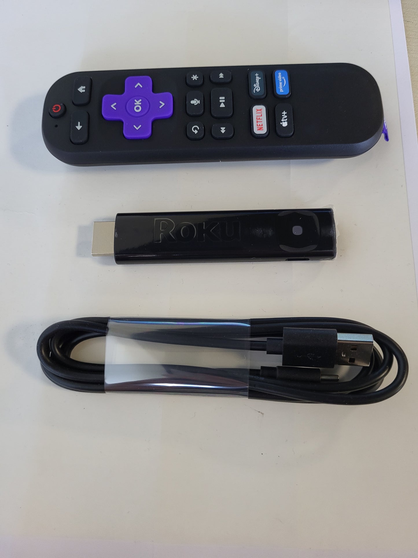 267959 - ROKU Streaming Stick Plus 2025, pajisje transmetimi 4K dhe HDR, me telekomandë zanore