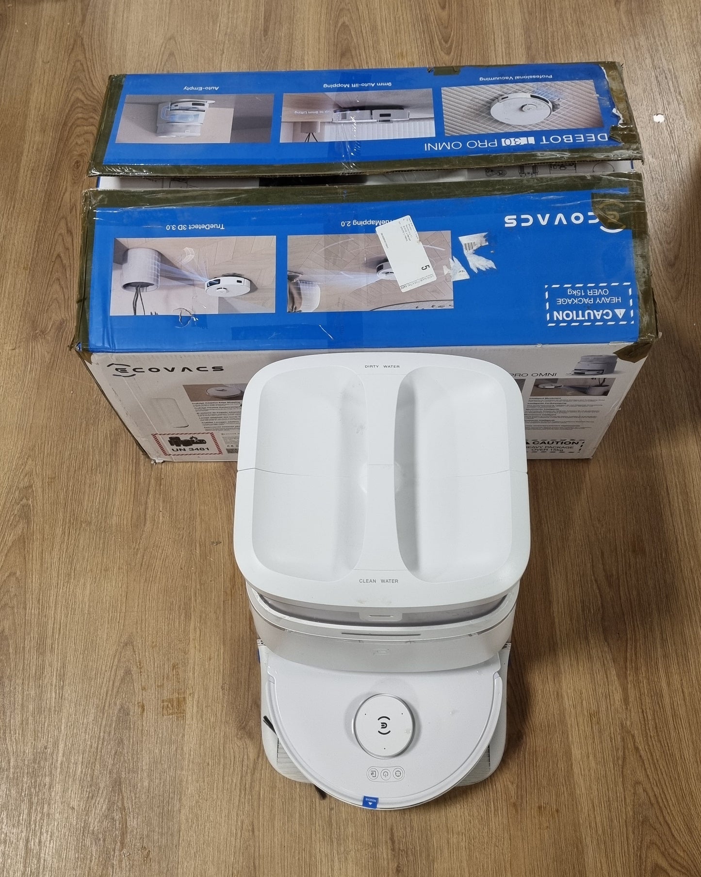 89016 - ECOVACS Fshesë Robotik DEEBOT T30 PRO OMNI me mop dhe TrueEdge, Fuqi Thithjeje 11,000 PA, Furçë pa Ngatërresa, Larje Inteligjente me Ujë të Nxehtë, Ngjyra Argjendë