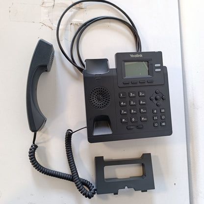 266355 - YEALINK Telefon IP SIP-T31P, 2 llogari VoIP, ekran grafik 5.8 cm (2.3 inç), Ethernet 10/100 me dy porta, 802.3af PoE, adaptori i energjisë nuk përfshihet