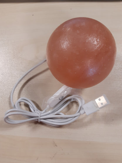 218534 - ZEN'LIGHT Llambë USB sferë kristali natyrale kripe Himalaje, 100% autentike, e gdhendur me dorë, bazë druri, Kabllo energjie USB e përfshirë, afërsisht 500g, portokalli