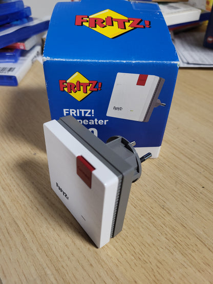 266452 - FRITZ! WLAN Mesh Repeater 600, WLAN N deri në 600 Mbps (2.4 GHz), WPS, dizajn kompakt, version gjerman