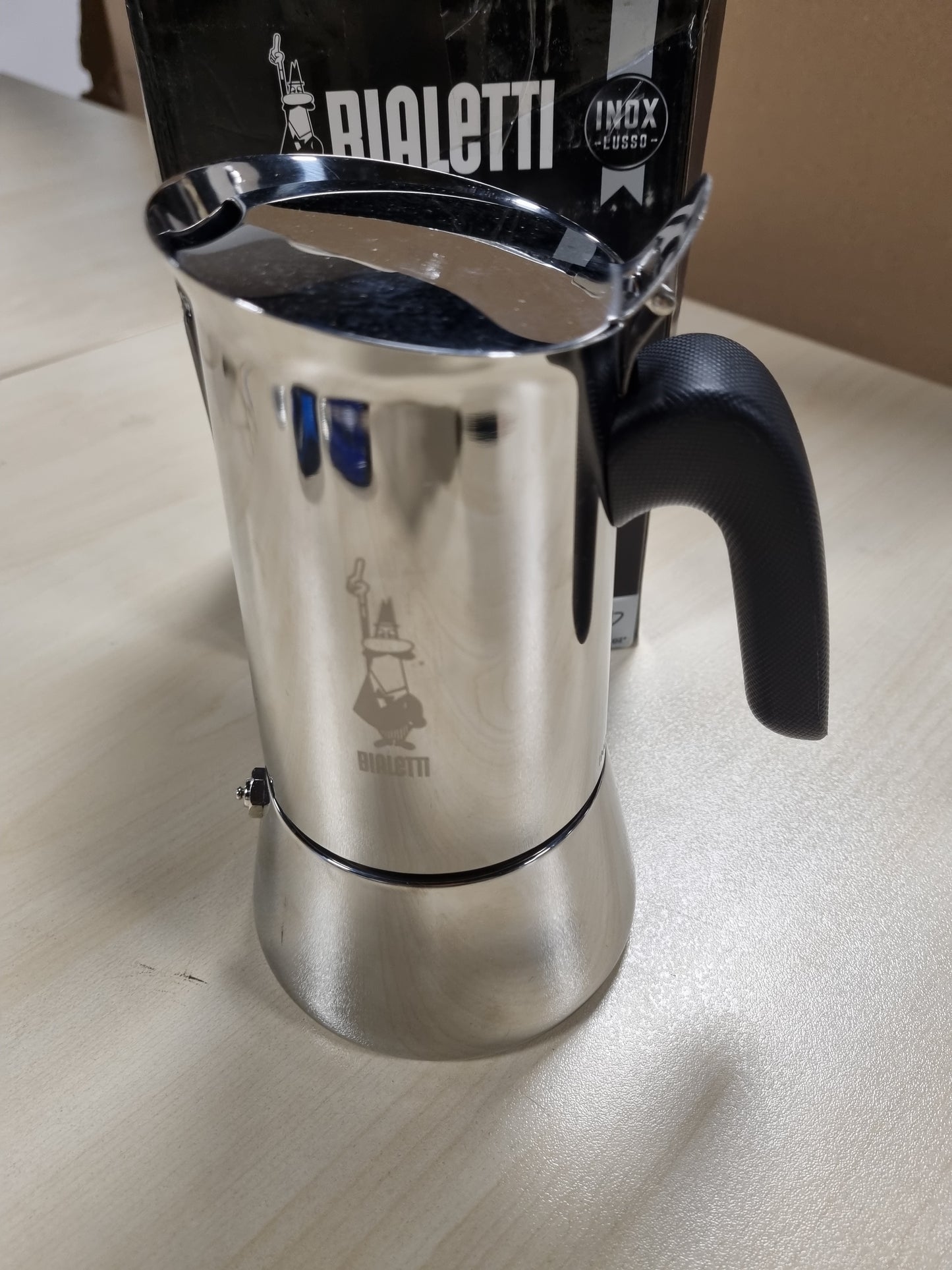 231462 - BIALETTI Makinë kafeje Venus me induksion për espresso, çelik inox, 6 gota, 235 ml, argjendi