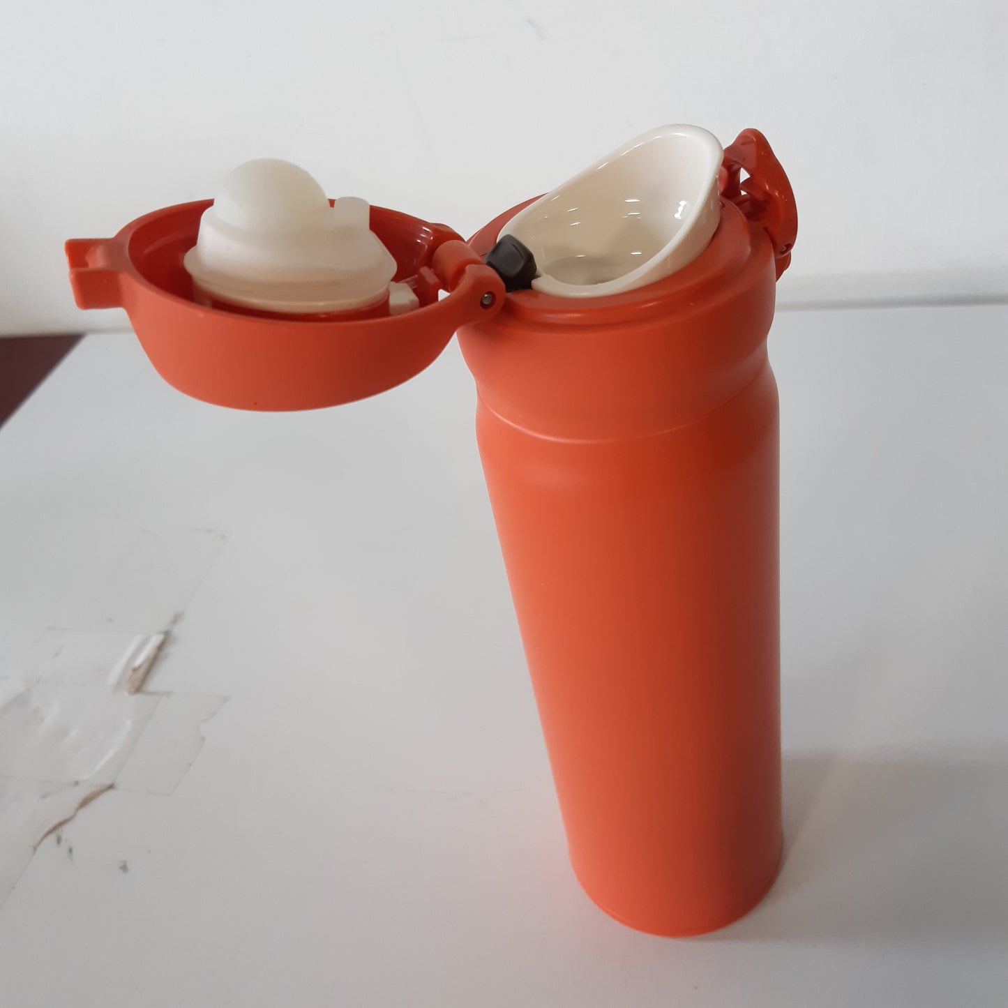 222183 - SHISHE TERMOS ULTRALEGT 0.50l, termos çeliku inox, ngjyrë portokalli, mban pijet të ngrohta për 10 orë / të ftohta për 20 orë, papërshkueshëm nga uji