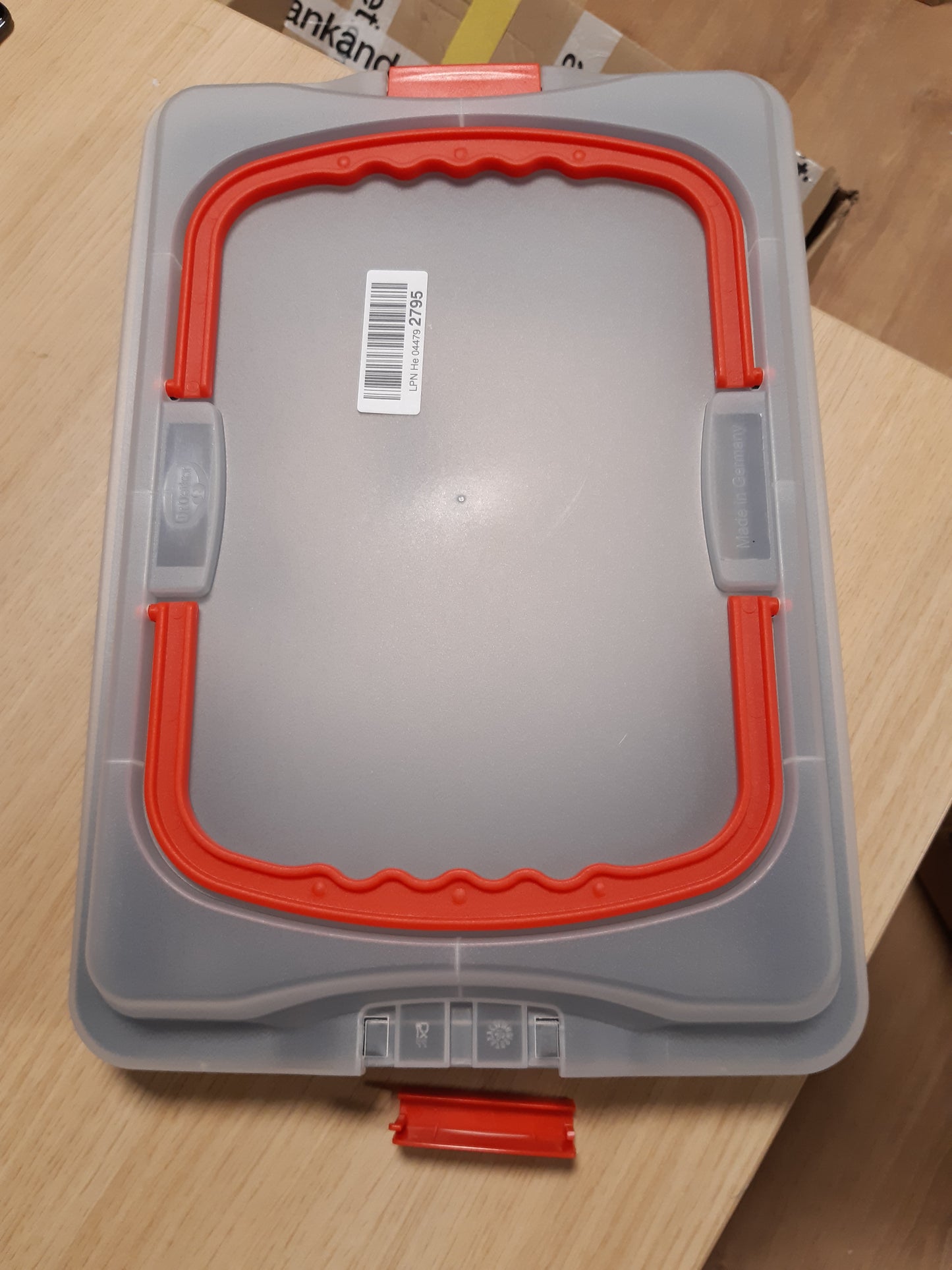 240757 - DR. OETKER Tepsi Pjekjeje Bake & Go 3 në 1 me Mbulesë Transporti, Jo-Ngjitëse, 42x29x4 cm