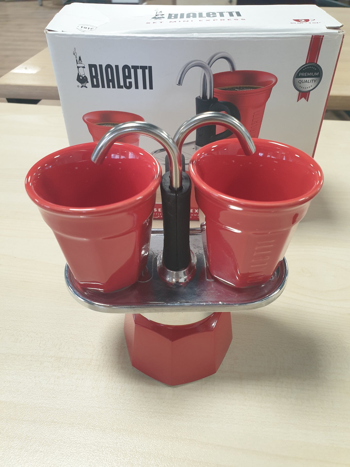 217817 - BIALETTI - Mini Express Kandisky: Set me makinë kafeje me 2 filxhanë (90 ml) + 2 filxhanë, e kuqe, alumini