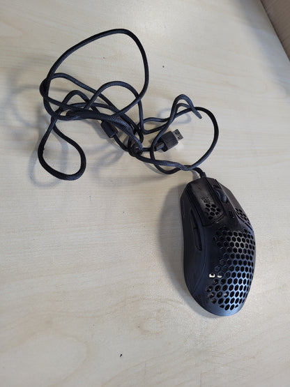 268245 - HyperX Pulsefire Haste, Maus Lojërash me Tel, Ndriçim RGB, 6 Butona, 16,000 DPI, Rezistencë 60 Milion Klikimesh, i Zi