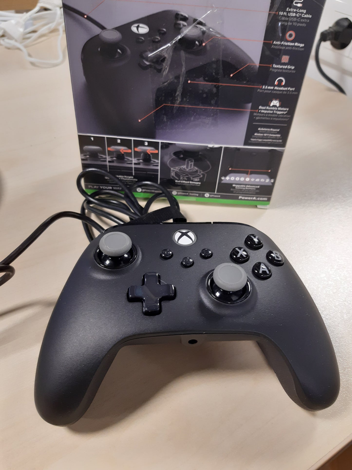 188971 - POWERA Kontrollues i Zi me Tel Advantage Plus për Xbox Series X|S, i Licencuar Zyrtarisht, Shkopinj të Rregullueshëm në Lartësi, Shkopinj të Efektit Hall, Butona të Hartëzueshëm