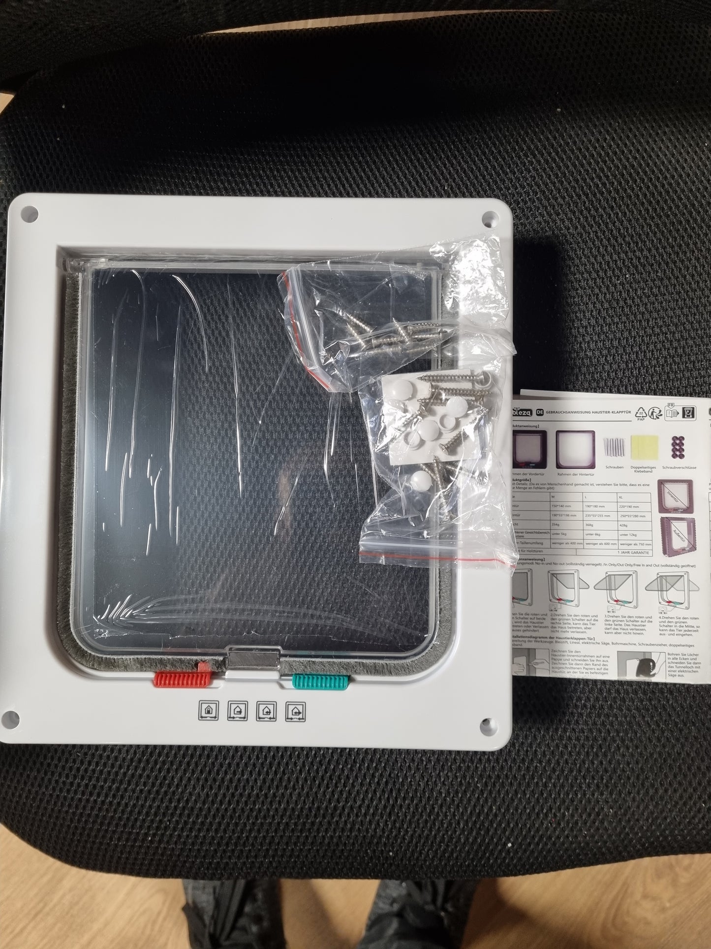 197993 - NOBLEZA Derë për Mace me 4 Drejtime dhe Magnet, Kontrollueshme, Rrëshqitëse me Dritare për Sigurinë e Kafshëve Shtëpiake, Madhësi L, Ngjyrë e Bardhë