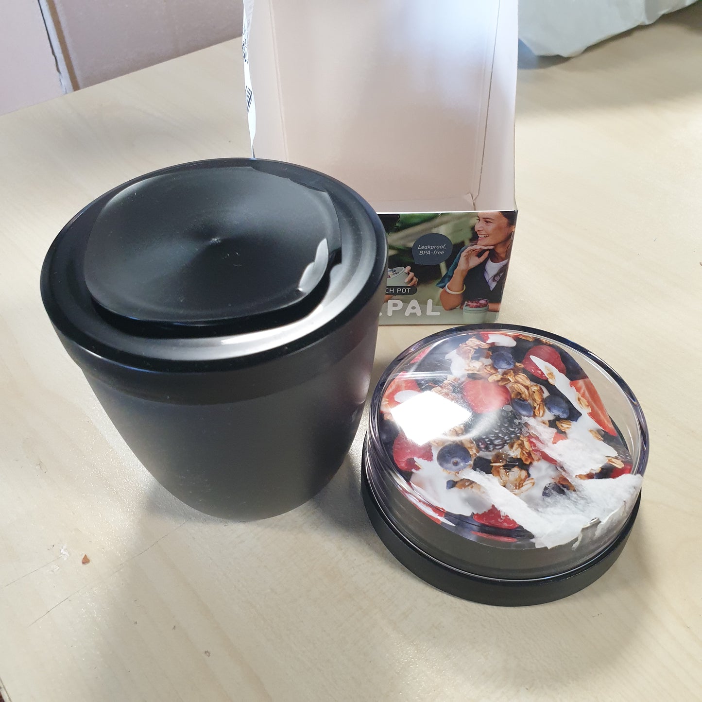 201982 - MEPAL Filxhan Musli dhe Kos për Të Marrë Me Vete, Kapacitete 500ml + 200ml, i Përshtatshëm për Ngrirje, Mikrovalë dhe Lavastovilje, Ngjyra Nordinike E Zezë