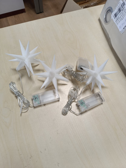 168491 - IDE ME YLL LED në Formë Zemre, 3 Copë, të Bardhë, Funskionon me Bateri, Ø10cm, Gjatësia e Kabllit 1.5m, Me 16 Rreze dhe 1 Dritë LED të Bardhë të Ngrohtë, Dekorim për Krishtlindje me Funksion Kohëmatësi