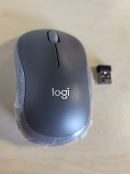 266848 - LOGITECH Maus pa Tel M185, 2.4 GHz me Marrës Nano USB, Jetëgjatësi Baterie 12 muaj, Gjurmim Optik 1000 DPI, Ambidextrous, i Pajtueshëm me PC, Mac, Laptop - Gri