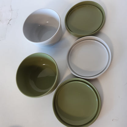 255760 - LOEWERK Kuti Brumi Pice me Kapak – Set prej 4 copësh – Kuti Brumi prej Silikoni – Ngjyrë Ulliri/Gri
