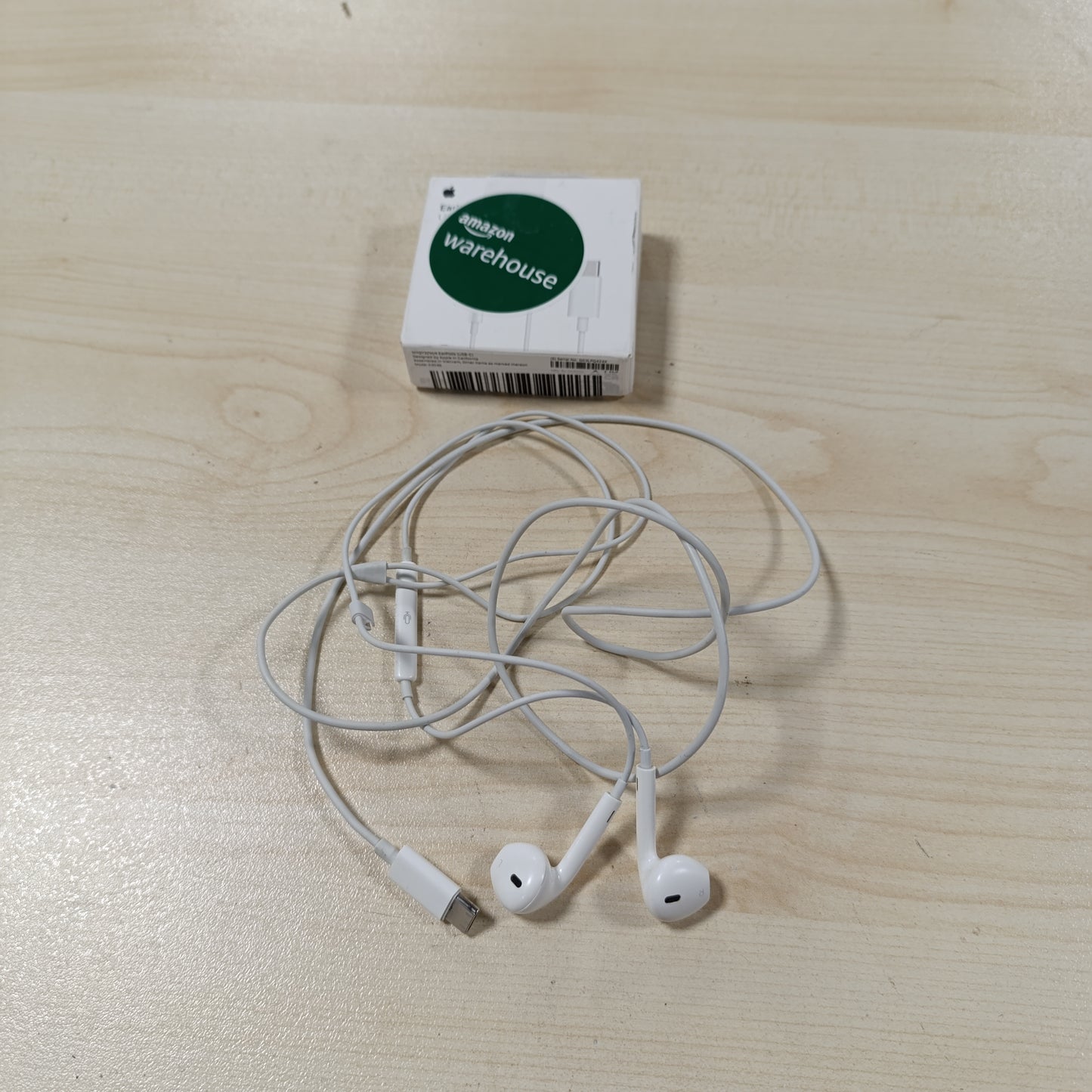 268785 - APPLE KUFJE (USB-C)