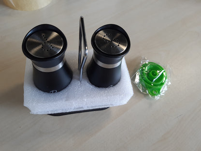 169086 - UDQYQ Set Kriporesh dhe Piperash prej Çeliku Inox me Mbazë prej Qelqi, e Rimbushshme, për Dekorim Modern të Tavolinës - Ngjyrë e Zezë