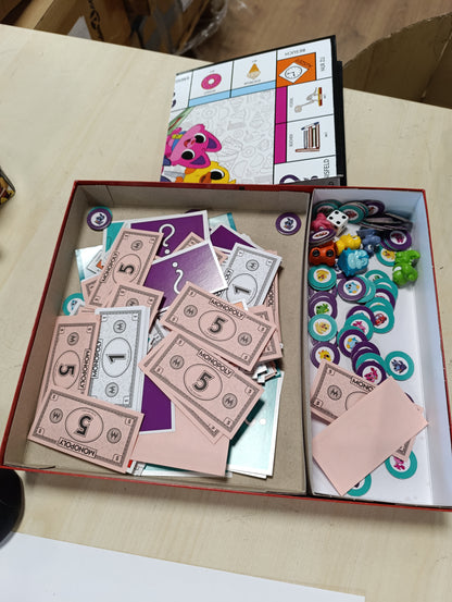 222565 - MONOPOLY Junior, loja klasike e tavolinës për fëmijë 4 vjeç e lart, lojë tavoline me 2 anë