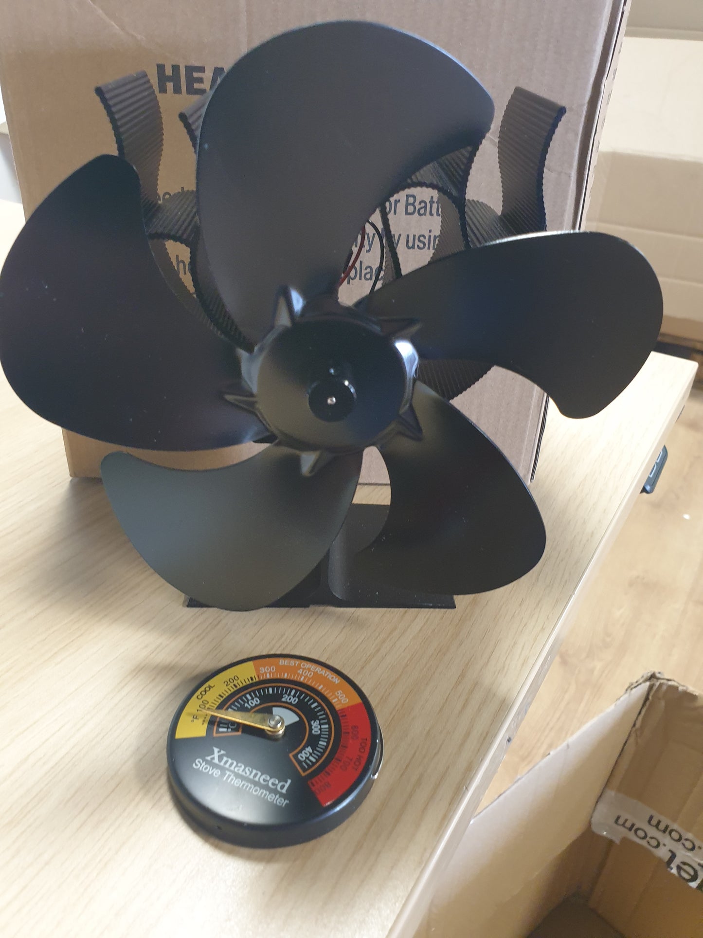 255697 - Xmasneed Ventilator sobe me 5 tehe, Ventilator oxhaku, pa energji elektrike, me ngrohje dhe termometër magnetik