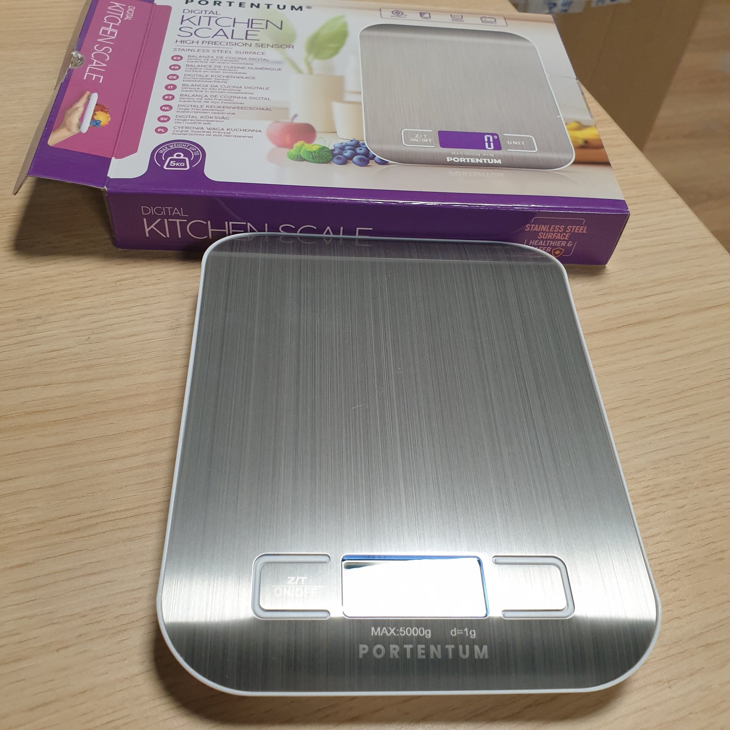253981 - PORTENTUM Peshore Dixhitale Kuzhine 5 kg me ekran LCD, platformë çeliku inox, saktësi deri në 1 g, funksion tarife, argjend