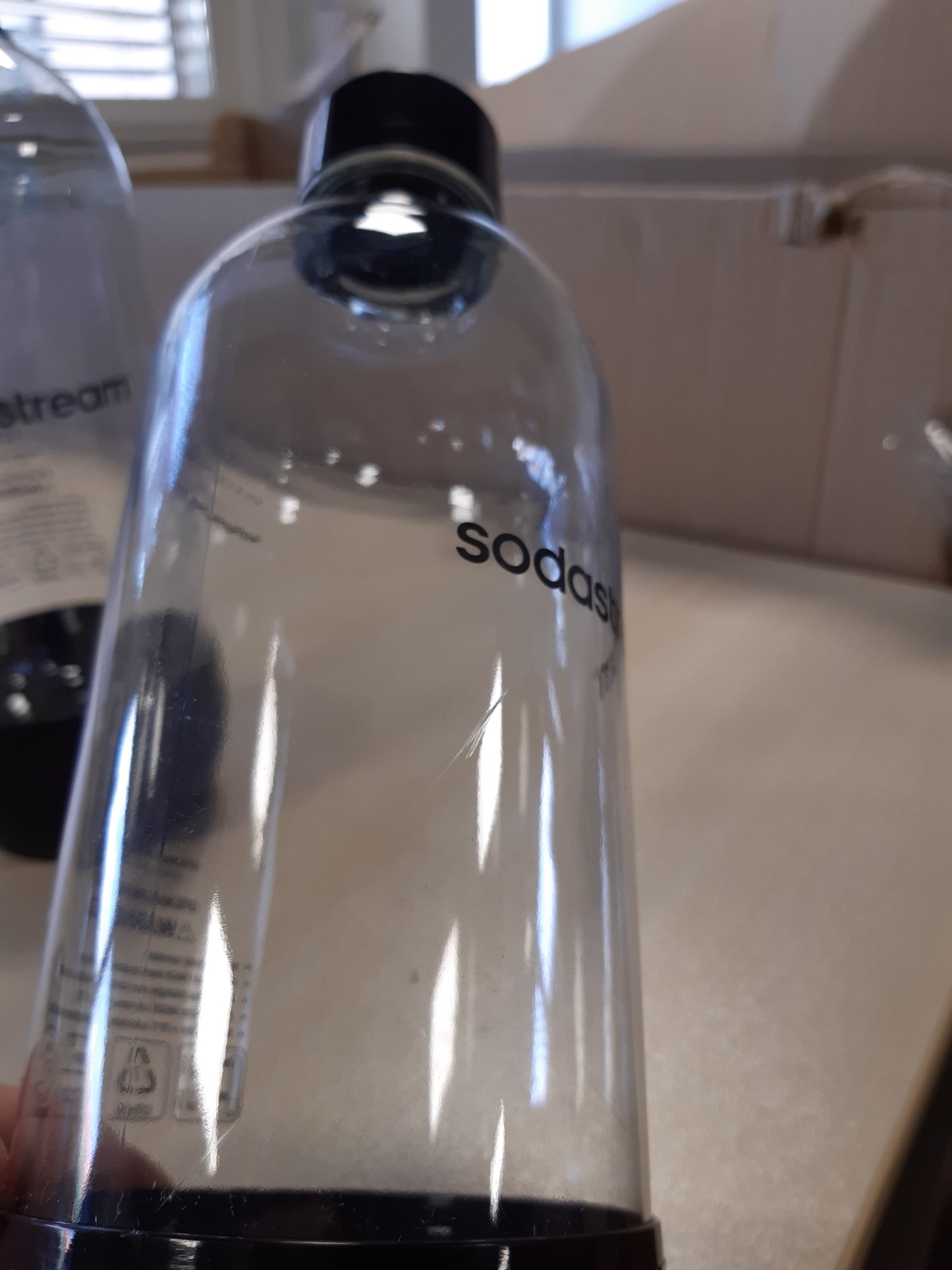 233442 - SodaStream Classic – 2 shishe uji 1 L, të ripërdorshme, të sigurta për larje në enëlarëse