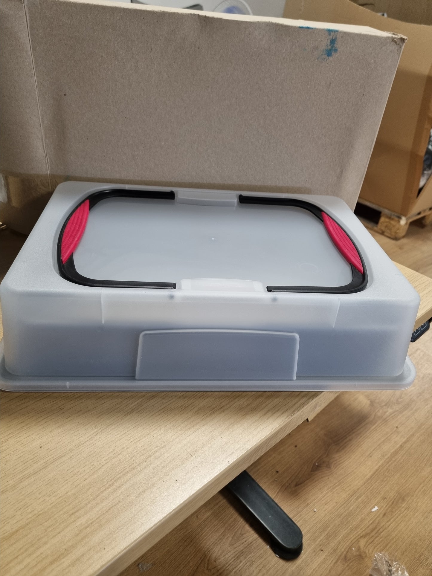 223450 - PROBUS Tigan Drejtkëndor 9307 me Sustë dhe Kapak Mbajtës, Jo-Ngjitës, 43x29.5cm, i Zi