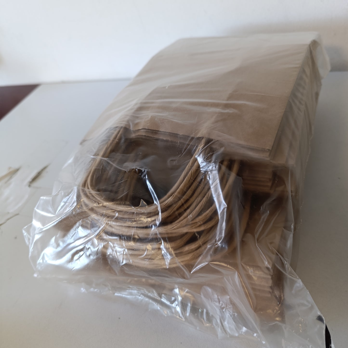 266771 - VIQUEL Çantë e Vogël Kraft 18x8x22cm, me dorezë të përdredhur ngjyrë kafe, Pako me 50 qese letre - Kafe