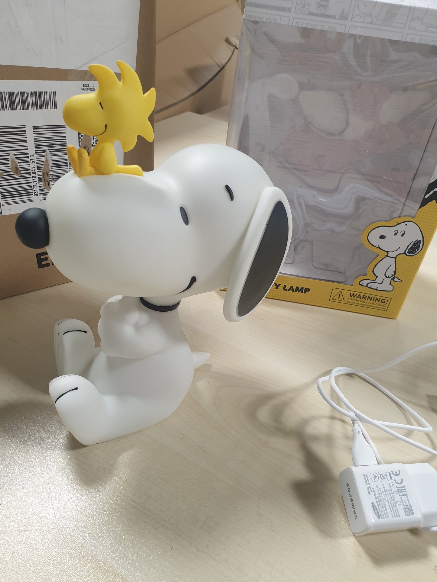 217591 - GRUPO ERIK Llambë LED Peanuts Snoopy, Llambë Tavoline me Dritë Ambienti, Dekorative, për Fëmijë dhe të Rritur