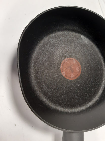 261171 - TEFAL TIGAN 20 CM, VESHJE JO NGJITËSE, KOMPATIBËL ME INDUKSION, PËR 1-2 PERSONA, G0110232