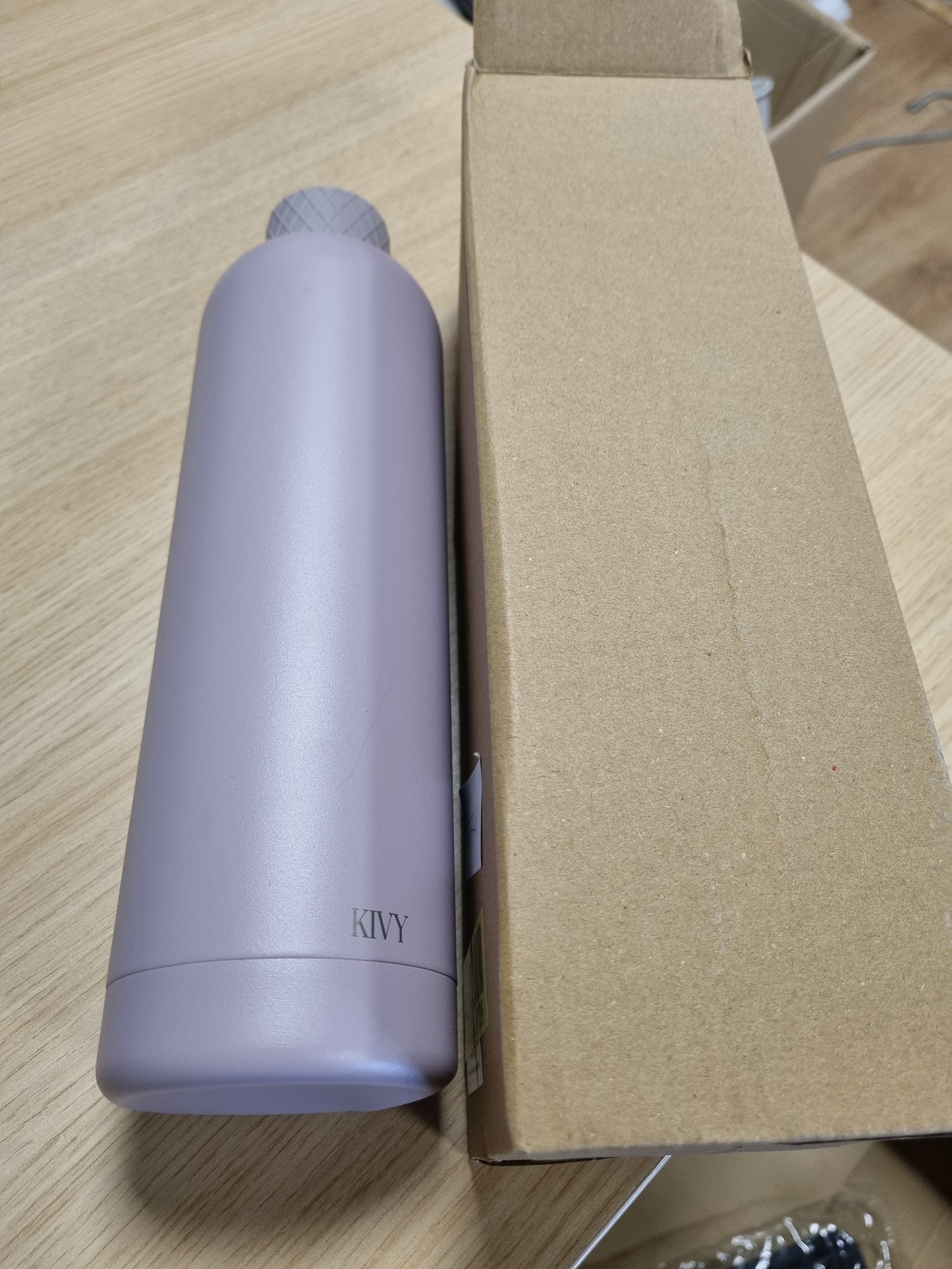 167741 - KIVY Thermos nga Çeliku Inoks 1L - Shishe Uji e Izoluar, e Papërshkueshme, e Përshtatshme për Pije të Gazuara - Për Shkollë, Palestër, Udhëtime