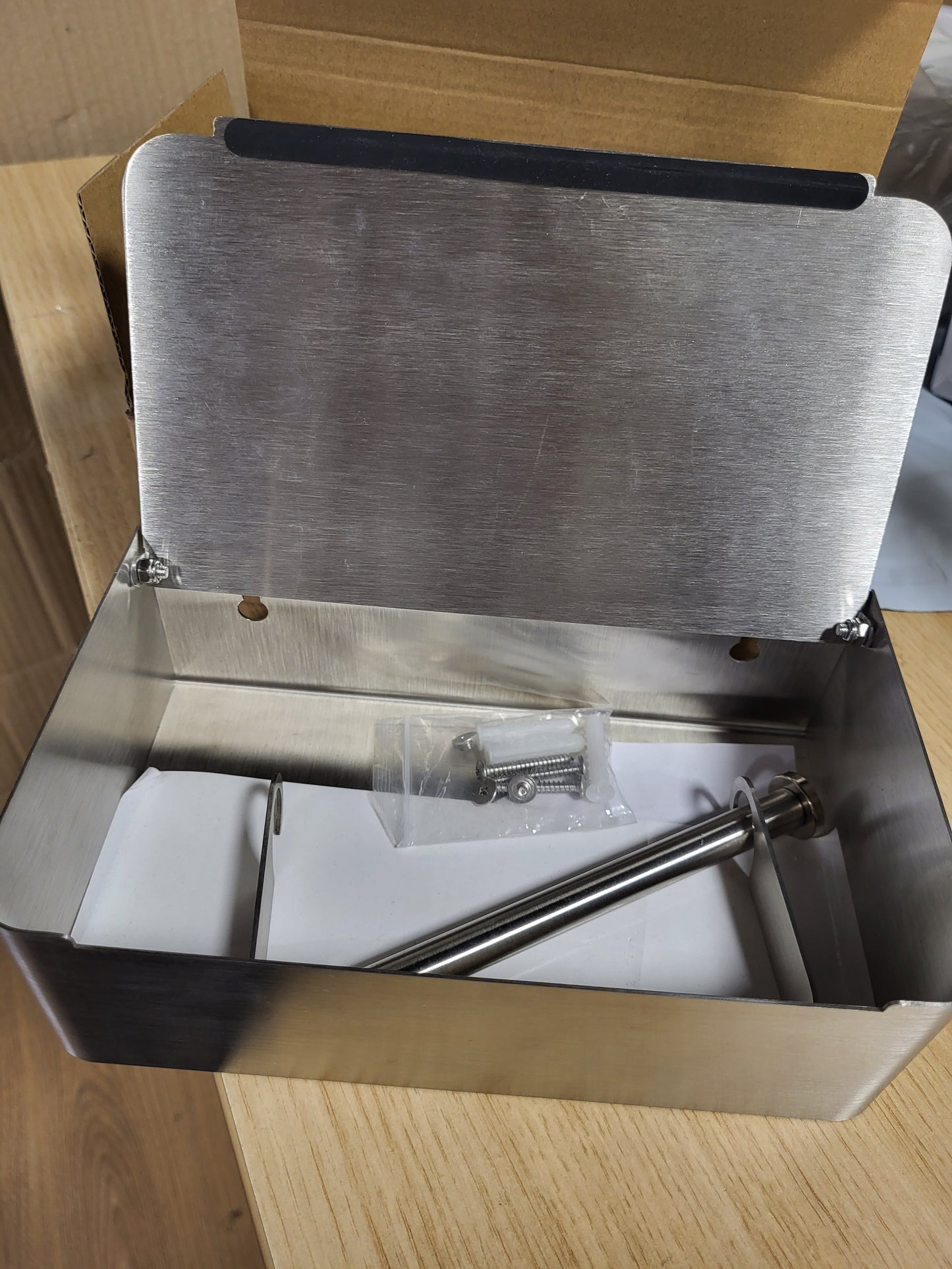 256963 - GYPY Mbajtëse Letre Higjienike, Shpërndarës Pecetash të Lagura, Çelik Inox 304, Vetëngjitëse, Argjend