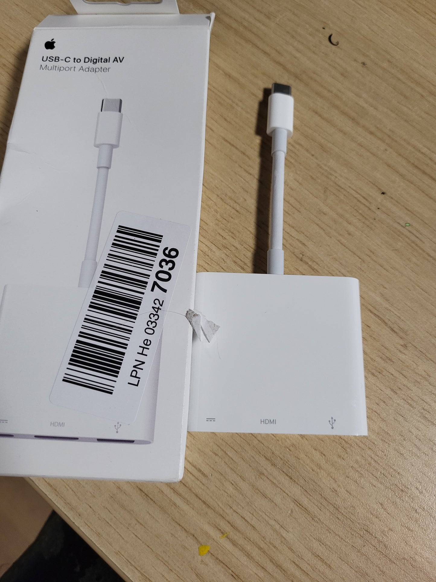 266171 - APPLE Përshtatës multiport AV dixhital USB-C