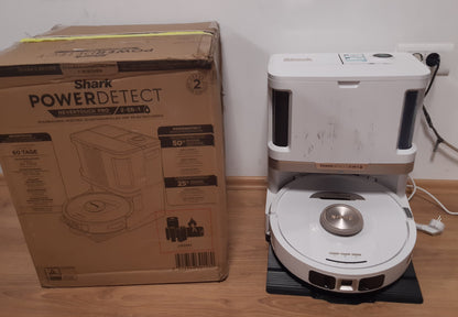 89028 - SHARK Fshesë dhe Fshesë Dyshemeje Robot PowerDetect 2-në-1, Vetëzbrazëse NeverTouch Pro, Navigim LiDAR 3D, Bypass i Pengesave NeverStuck, WiFi, Bardhë AV2800ZEEUWH