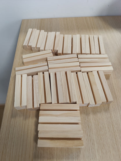 228780 - WANFOOU - 30 Mbajtëse Kartash prej Druri, 30 cm, për Tabelat e Numrave të Tavolinave, Evente Dasmash