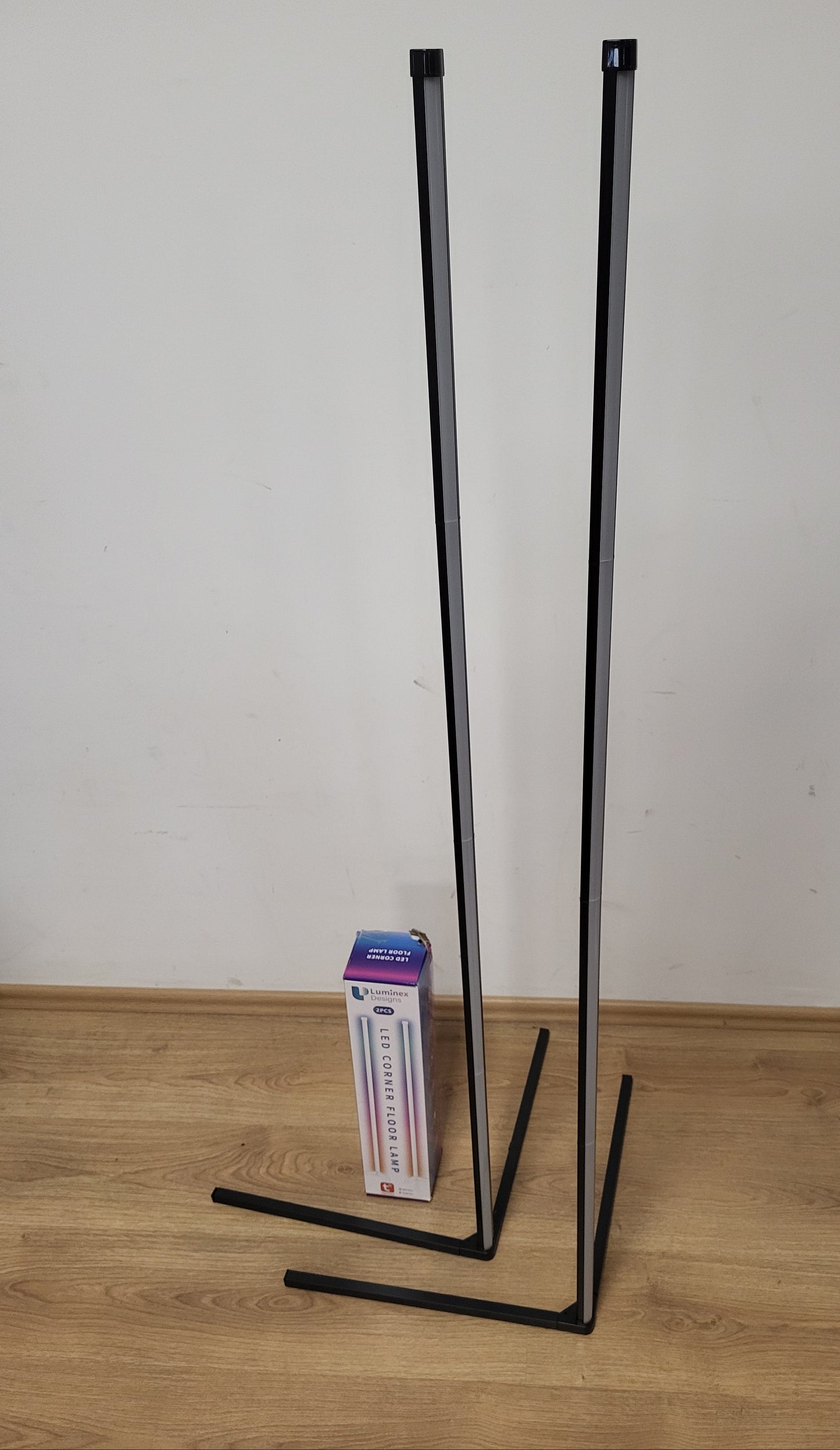 221415 - LUMINEXDESIGNS Llambë dyshemeje LED 150 cm, 2 copë, RGB, telekomandë, kontroll Alexa