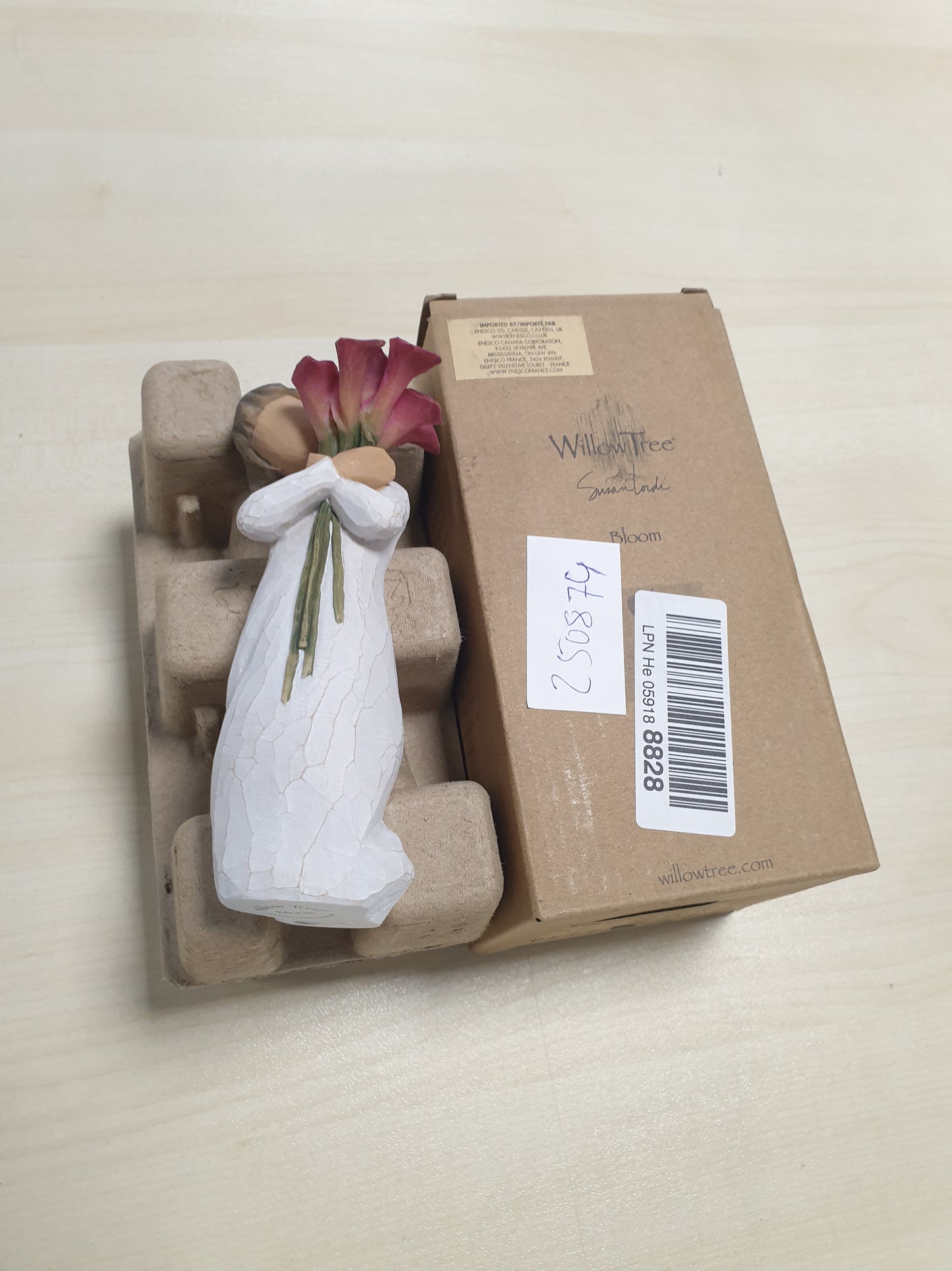 250874 - ENESCO Figurinë Willow Tree Bloom